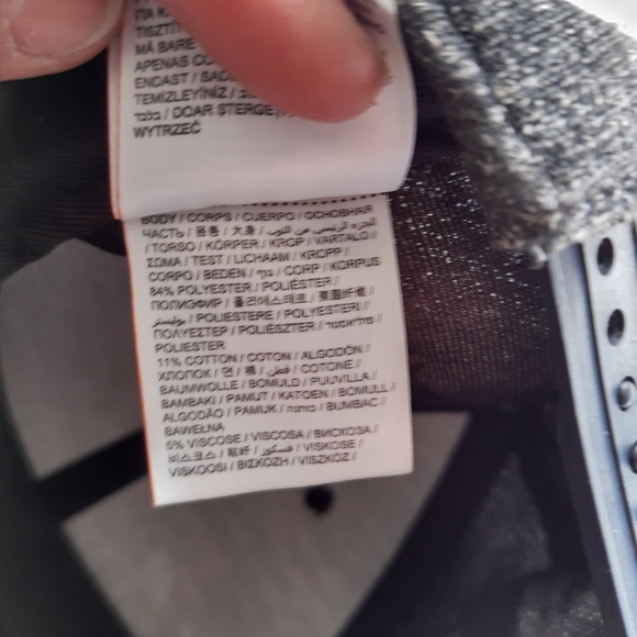 Hat - Picture 9 of 9